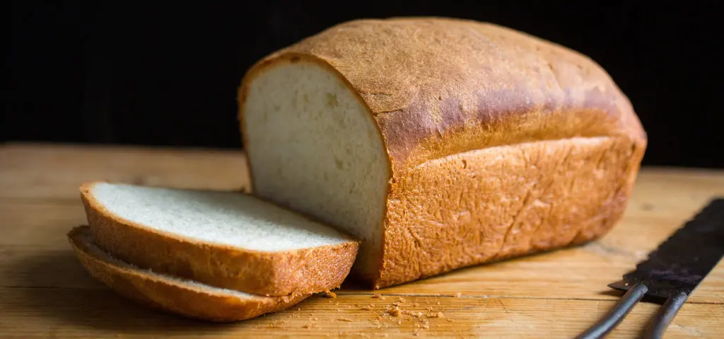 Pan de Sándwich con Descarte de Masa Madre (y Alternativa Sin Masa Madre)
